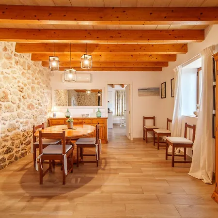 Casa de Férias Blancos By Interhome